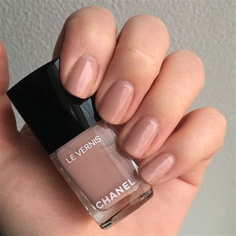 CHANEL Le Vernis Longwear Nail Color 504 Organdi 13ml (0.4floz).